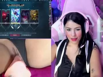 Entertain your itch for girls livestreamers with our collection of stunning models, skilled in the art of temptation and delight.