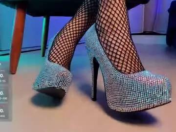 Entertain your itch for girls livestreamers with our collection of stunning models, skilled in the art of temptation and delight.
