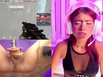 Ximenareid webcams show profile image 