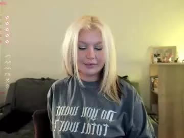 xxviktoryqueenxx from Chaturbate is Freechat