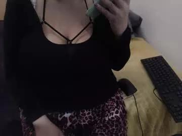 xxxbustybabe27x from Chaturbate is Freechat
