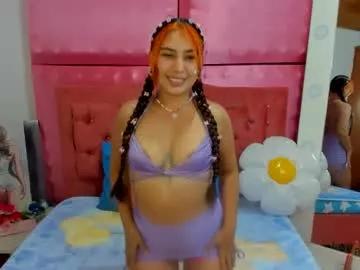 Entertain your itch for girls livestreamers with our collection of stunning models, skilled in the art of temptation and delight.