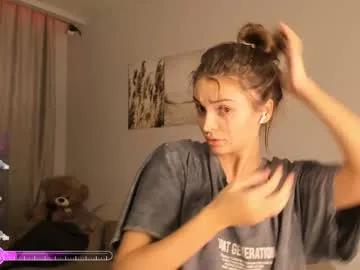 Entertain your itch for girls livestreamers with our collection of stunning models, skilled in the art of temptation and delight.