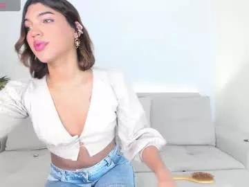 Entertain your itch for girls livestreamers with our collection of stunning models, skilled in the art of temptation and delight.