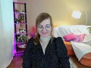 youruniverser from Chaturbate is Freechat