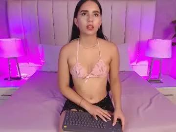 Entertain your itch for girls livestreamers with our collection of stunning models, skilled in the art of temptation and delight.