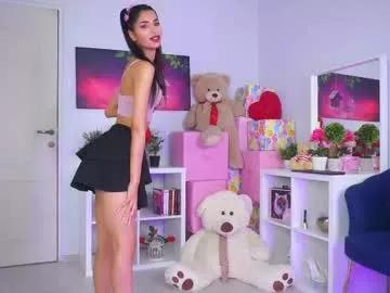 Entertain your itch for girls livestreamers with our collection of stunning models, skilled in the art of temptation and delight.