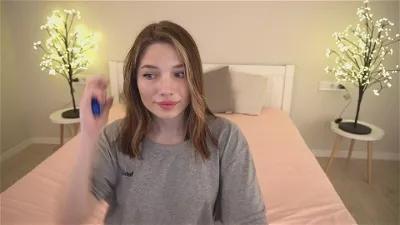 icedanielle from Cherry is Freechat