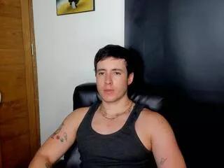 aaron_bain from Flirt4Free is Freechat