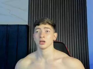 adam_laid from Flirt4Free is Freechat