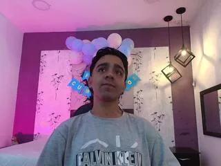 alan_dustt from Flirt4Free is Freechat
