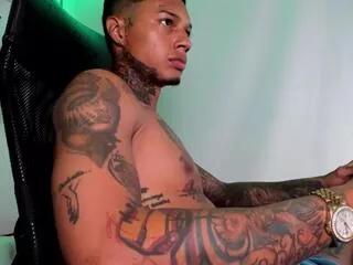 alexx_bloom from Flirt4Free is Freechat