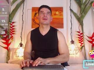andrew_hallss from Flirt4Free is Freechat