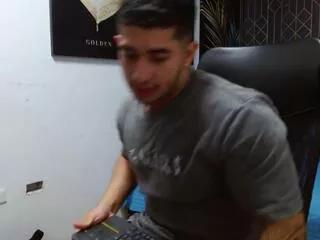 angel_falconer from Flirt4Free is Freechat