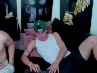 Entertain your itch for girls livestreamers with our collection of stunning models, skilled in the art of temptation and delight.