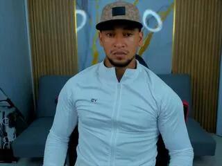 anthom_wells from Flirt4Free is Freechat