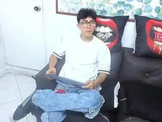 anthony_jensen from Flirt4Free is Freechat