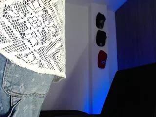 apolo_strongman from Flirt4Free is Freechat