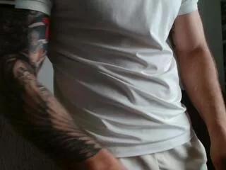 arti_hard from Flirt4Free is Freechat