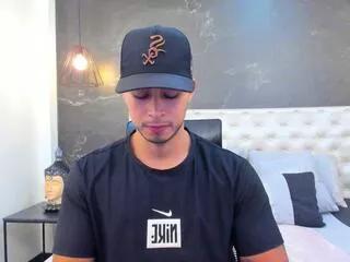 Photos of brandon_flex from Flirt4Free is Freechat