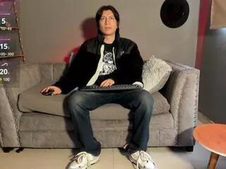 camilo_mesalina from Flirt4Free is Freechat