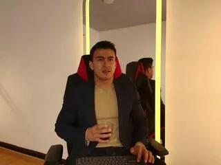 chris_clarck from Flirt4Free is Freechat