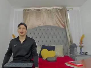damiian_cruz_noah_smiith from Flirt4Free is Freechat