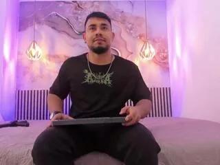 Photos of dereck_parker from Flirt4Free is Private