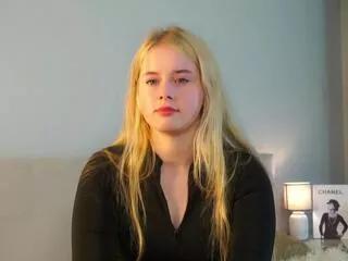 dolly_karpf from Flirt4Free is Freechat