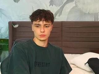 eryk_adams from Flirt4Free is Freechat