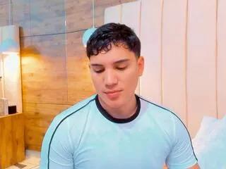 esteban_morenoo from Flirt4Free is Freechat