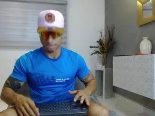 fagu_lion from Flirt4Free is Freechat