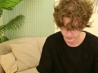 george_grant from Flirt4Free is Freechat