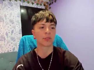 hanna_plu from Flirt4Free is Freechat