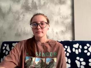 idella_suppa from Flirt4Free is Freechat