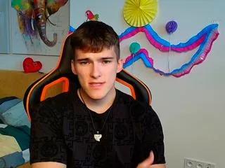 joel_lopez from Flirt4Free is Freechat