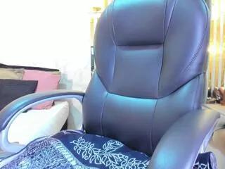 karina_golden from Flirt4Free is Freechat