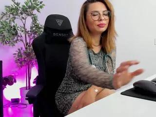 Entertain your itch for girls livestreamers with our collection of stunning models, skilled in the art of temptation and delight.