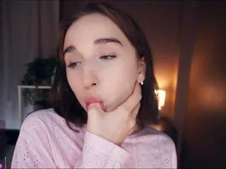 Entertain your itch for girls livestreamers with our collection of stunning models, skilled in the art of temptation and delight.