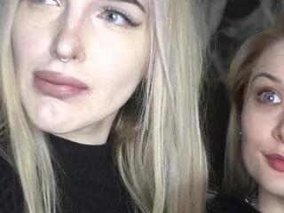 mae_beddingfield_sara_mauri from Flirt4Free is Freechat