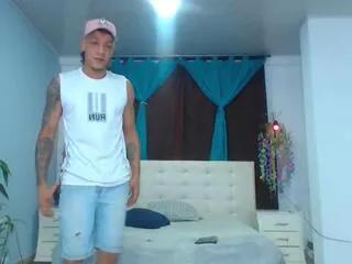 mathew_tommy from Flirt4Free is Freechat