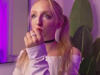 Entertain your itch for girls livestreamers with our collection of stunning models, skilled in the art of temptation and delight.