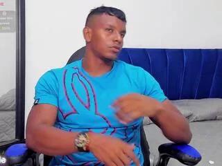 Photos of mulato_floyd from Flirt4Free is Private