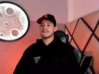 nathan_ferrara from Flirt4Free is Freechat