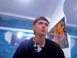 nathan_maxime from Flirt4Free is Freechat