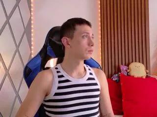 naughty_scott from Flirt4Free is Freechat