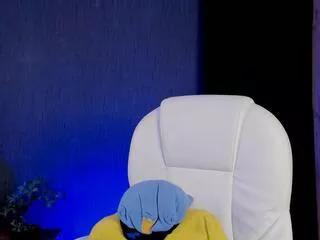 nick_fenix from Flirt4Free is Freechat