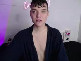 noah_reed from Flirt4Free is Freechat