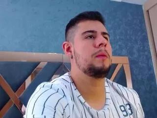 ryan_evanns from Flirt4Free is Freechat