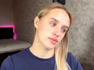 tangela_shock from Flirt4Free is Freechat